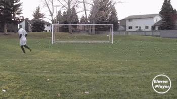 足球必须的五个射门小技巧,足球个人技巧和射门技巧