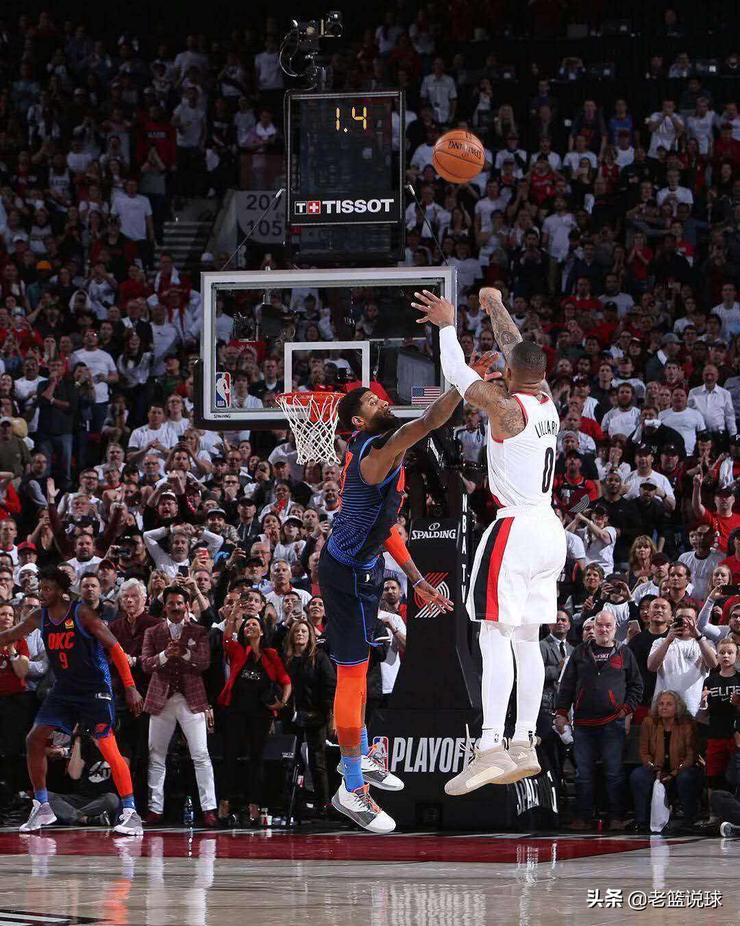 利拉德评价乔治扣篮,利拉德回复独臂少年