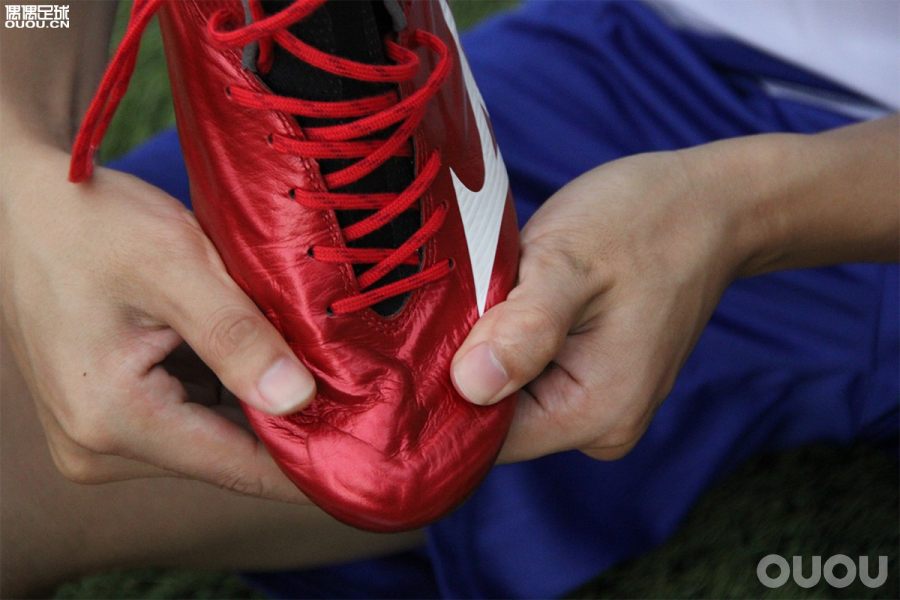 rebula足球鞋测评,2024年nike足球鞋测评