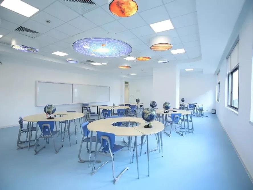 被称为沪上传奇校长，她说出了这所学校在三年内成为黑马的原因