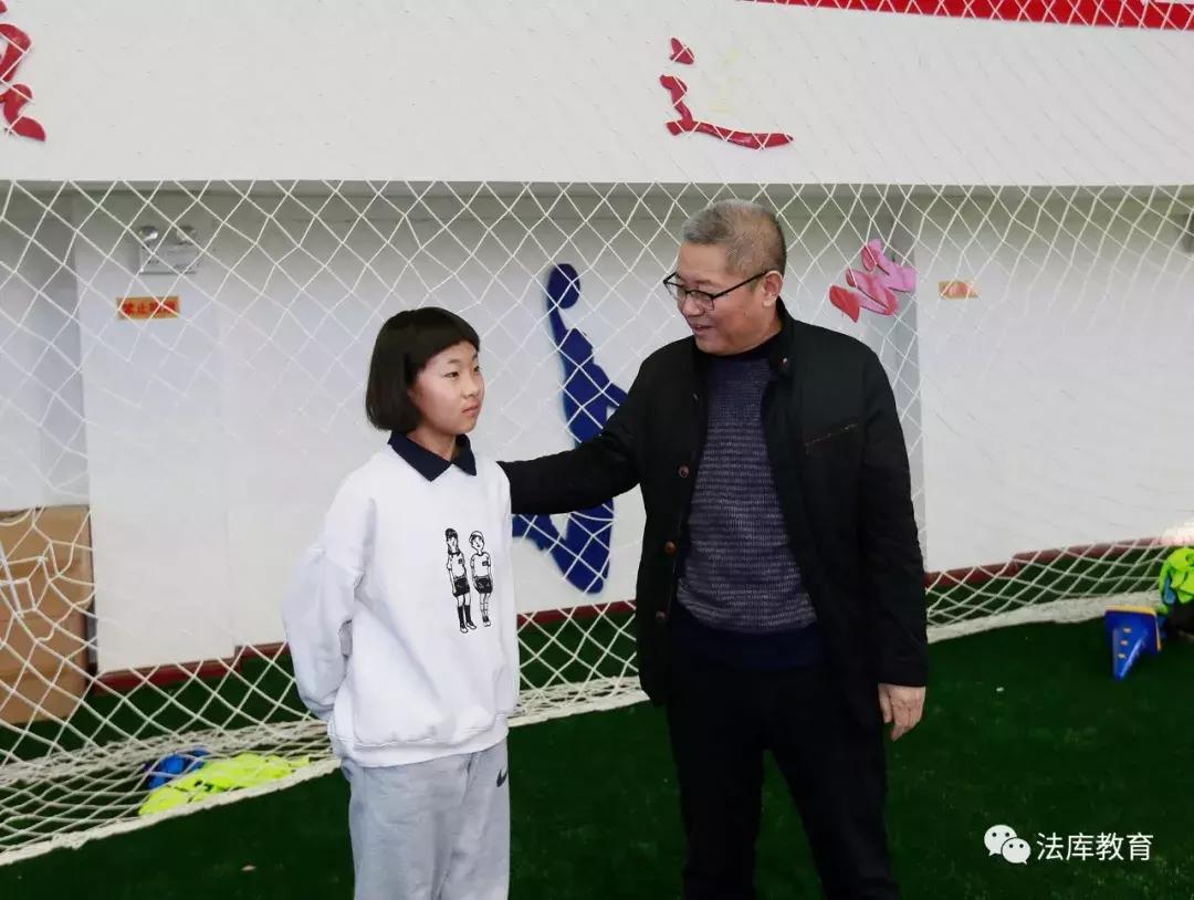 全国校园足球满天星训练营,全国青少年冬季足球训练营