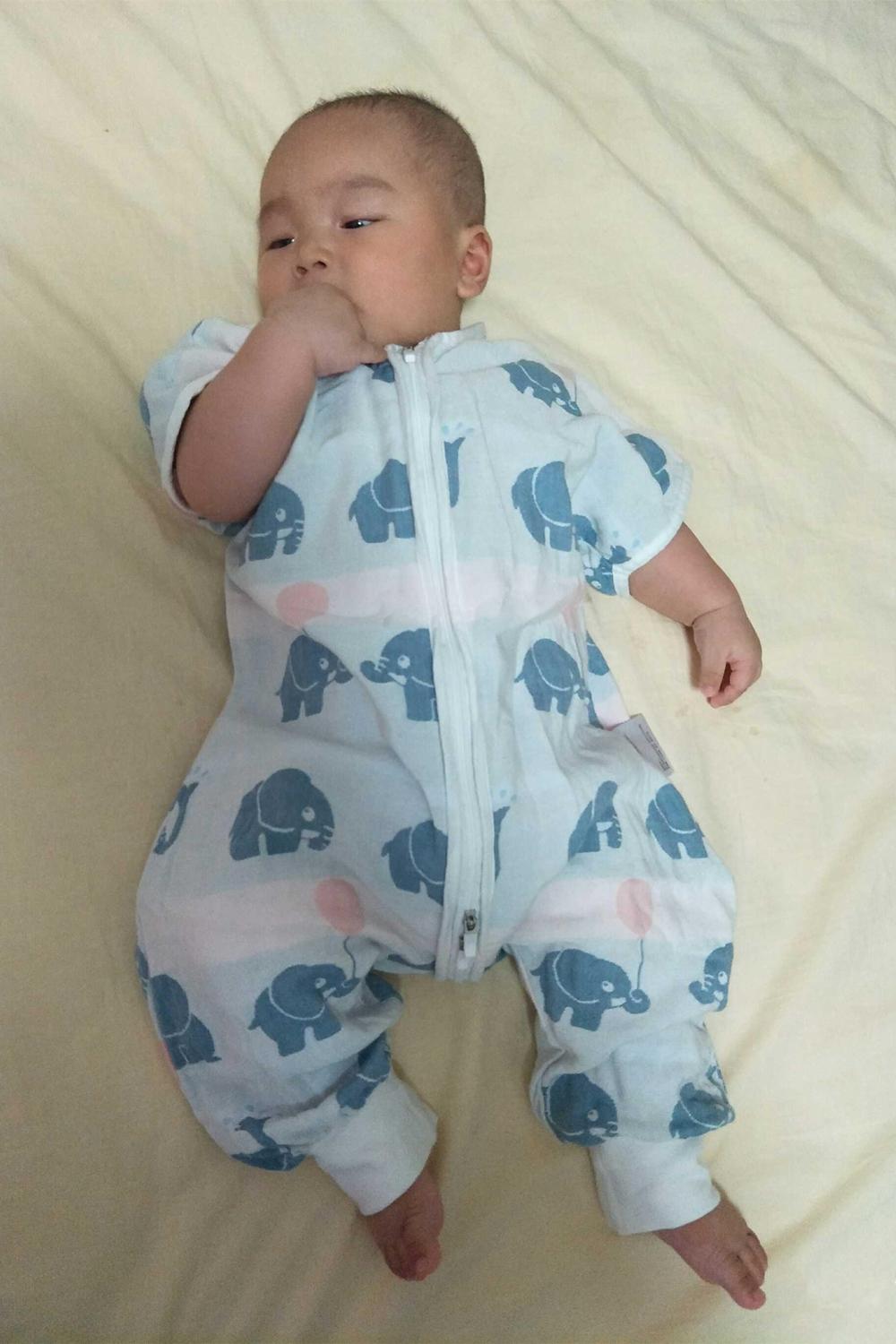 天凉宝宝如何睡觉,宝宝晚上凉着了怎么预防感冒