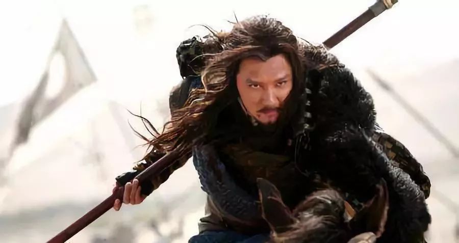 中医反骨是什么骨,反骨指的到底是哪里