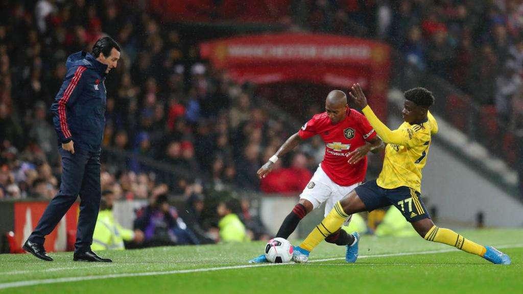 周薪6000欧元,周薪5万镑