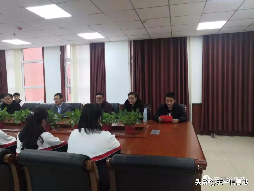 新学期开创新辉煌手抄报,新学期新希望再创新辉煌