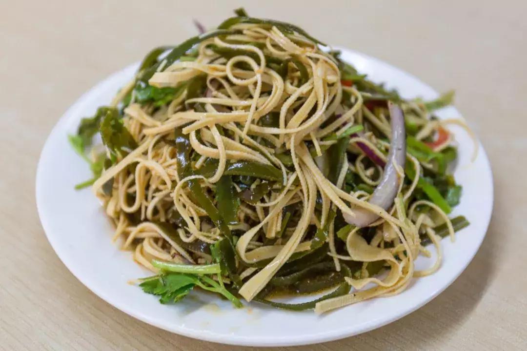 南京板仓街美食龙虾,南京板仓街面馆