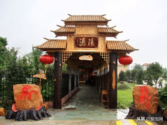 韶关野温泉旅游精品攻略,韶关新丰江源温泉旅游度假山庄