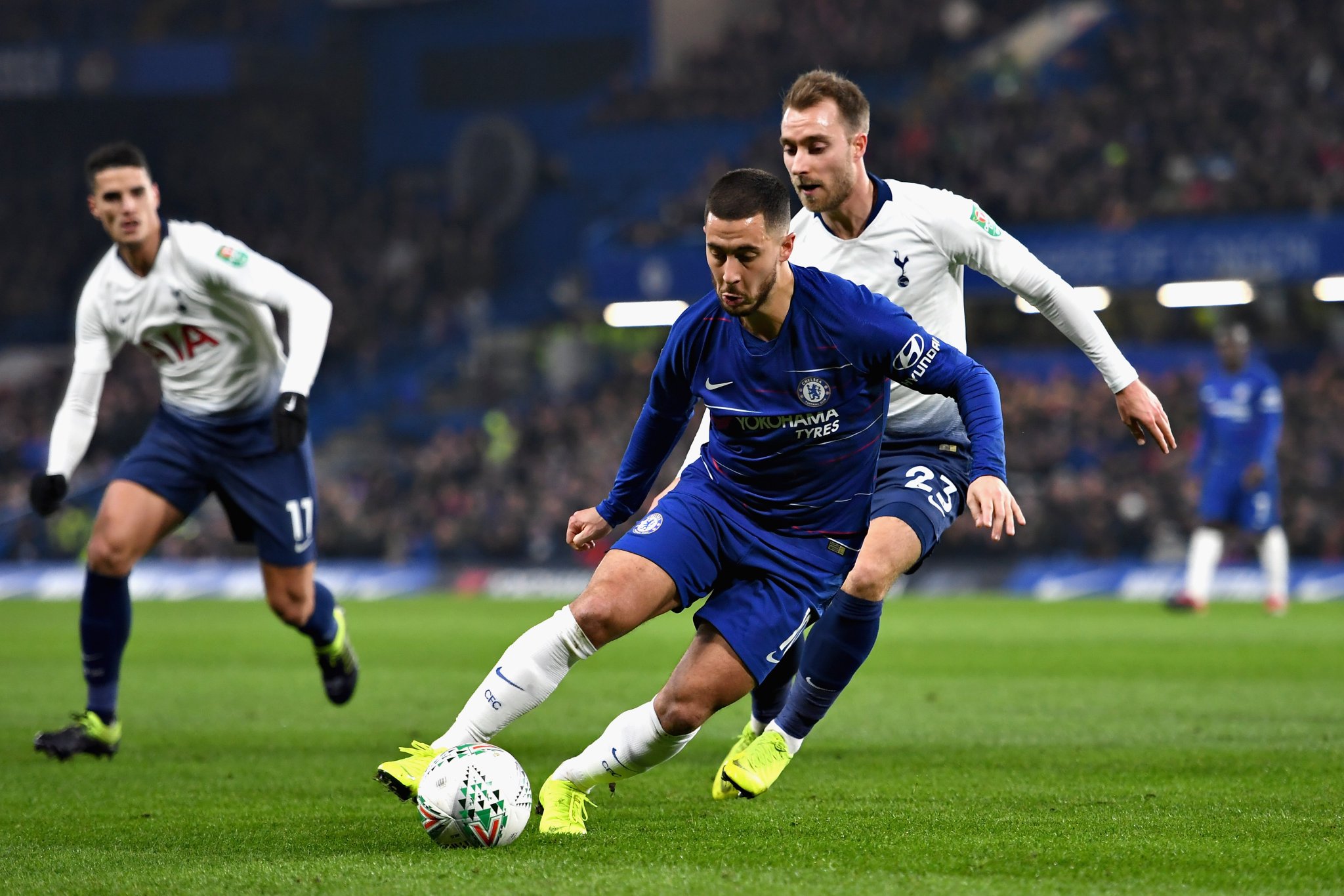 英联杯曼城对切尔西比分,英联杯切尔西2-0热刺
