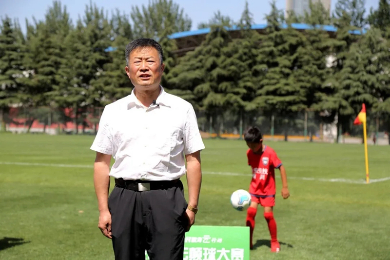 全民健身云行动,如何快速运动颠球