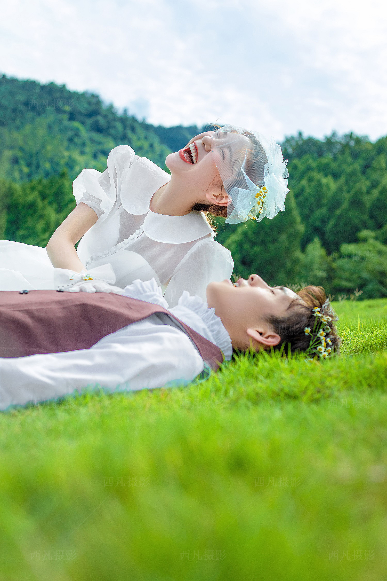 胸小的新娘穿什么婚纱好看,新娘怎么穿婚纱