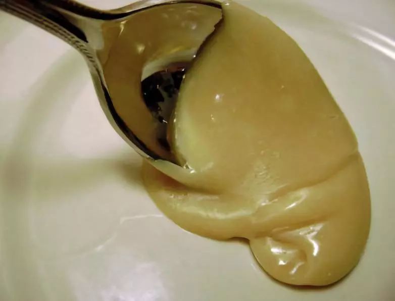 家里用不完的牛奶怎么做好吃的,喝不完的牛奶怎么做好吃的