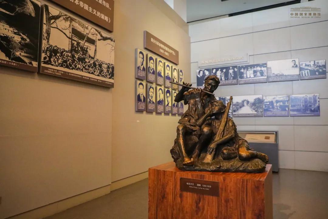 斯人已去，艰苦岁月里的笛声仍然