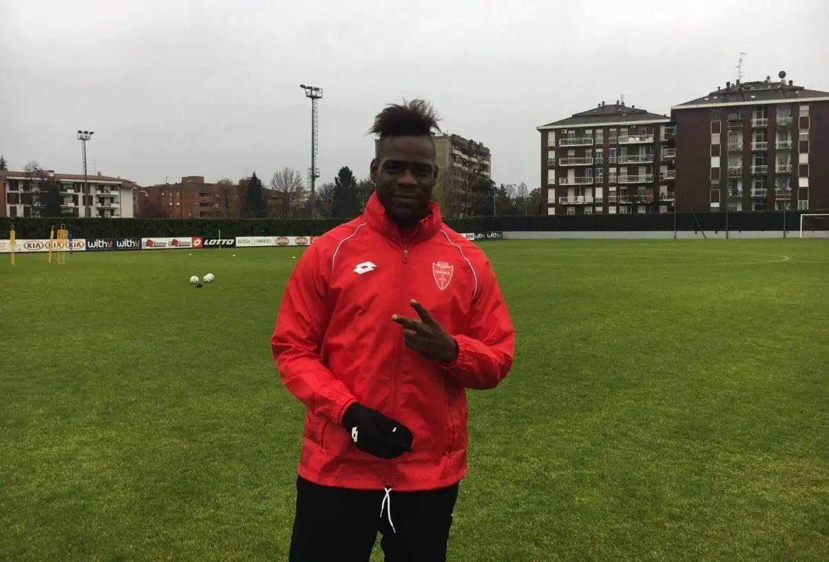 还记得巴洛特利吗,巴洛特利点球