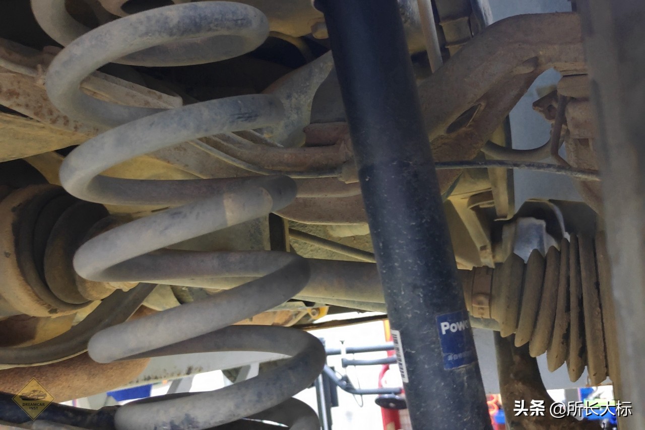 铃木超级维特拉自驾游,铃木维特拉整备重量是多少