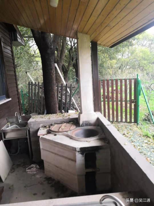 土灶的炊烟视频,一根柴火缕缕乡愁