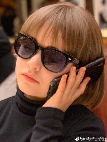 贝嫂和小七打扮成世界名媛,贝嫂带小七美容