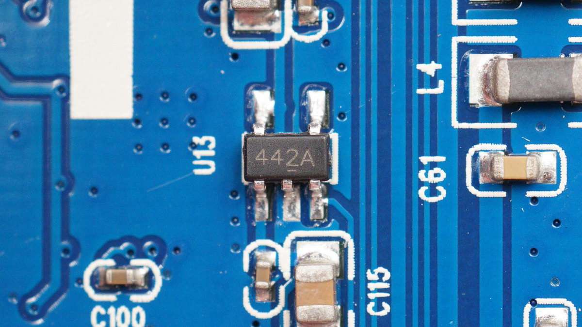 “唱吧K歌宝，头大就是好”，小巨蛋家庭KTVP6拆解报告