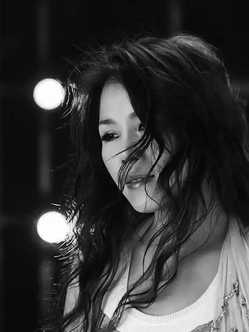 最不该被遗忘的歌手,曾经乐坛的当红一姐