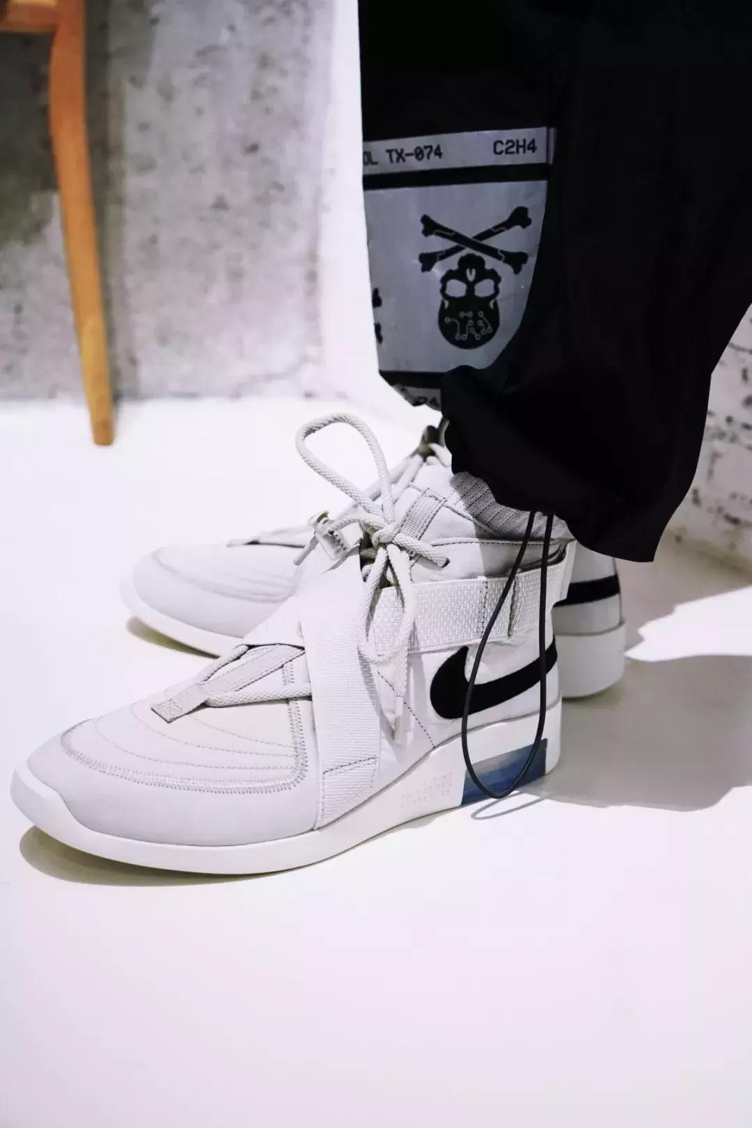 nikeairfearofgod脚感,nikeairfearofgodsashoot