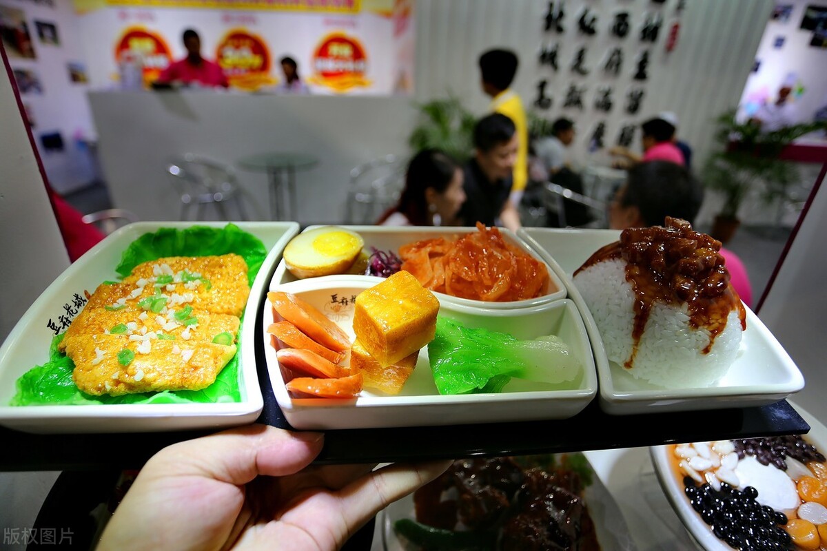 知名的餐饮加盟连锁平台,餐饮连锁加盟新模式