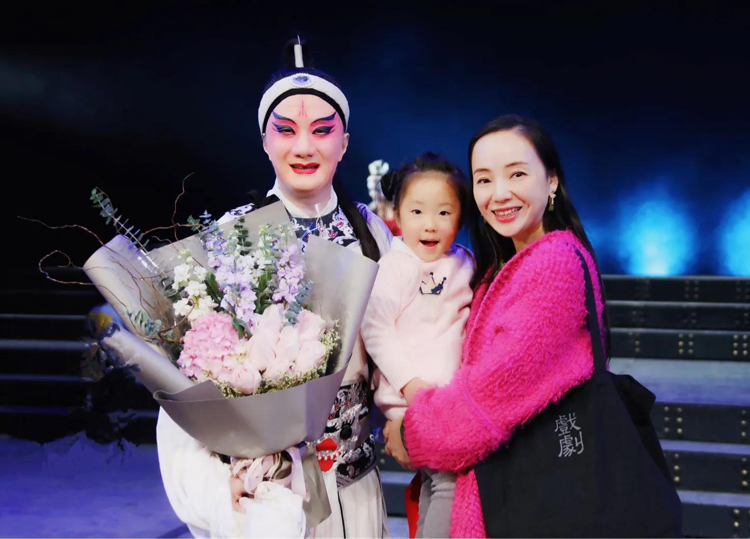 为什么京剧堪称国粹,为什么京剧被誉为我国的国粹