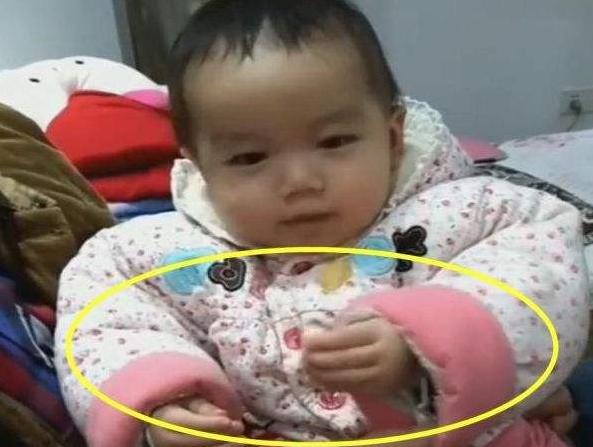 2岁宝宝误食褐色颗粒状干燥剂,2岁宝宝误食干燥剂怎么办