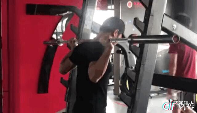 纯干货：深蹲很简单？标准的深蹲有这么多细节，你都知道吗？