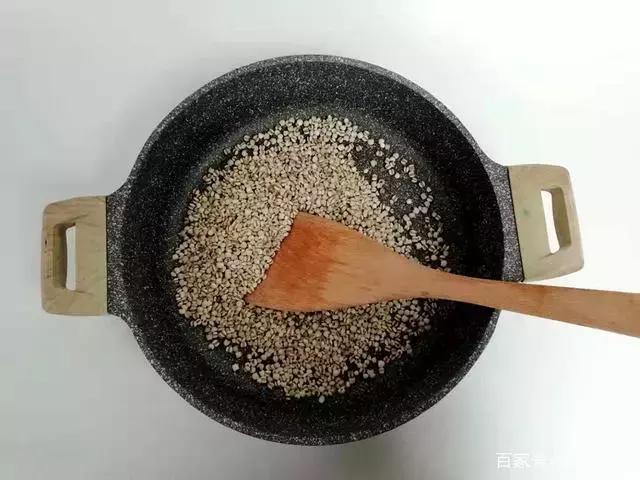 红豆薏米水一天喝几次才能祛湿,红豆薏米水到底喝哪一部分