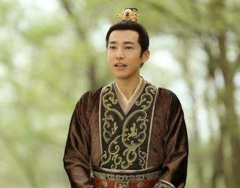 在高湛看来所有姓高的都是潜在的风险；既然如此，那就只能对不住了