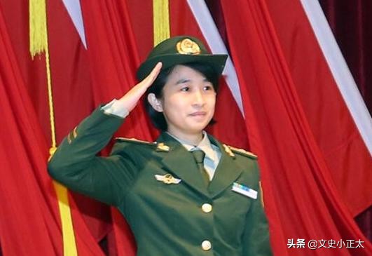 31岁女教师被特招参军,女教师被特招参军授少校军衔