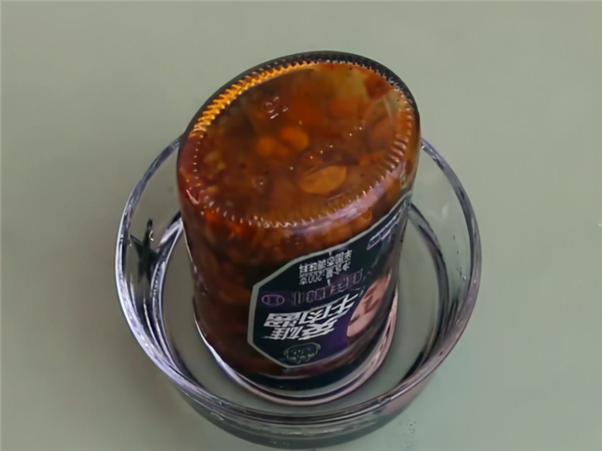 瓶盖太紧打不开怎么打,瓶盖太紧打不开