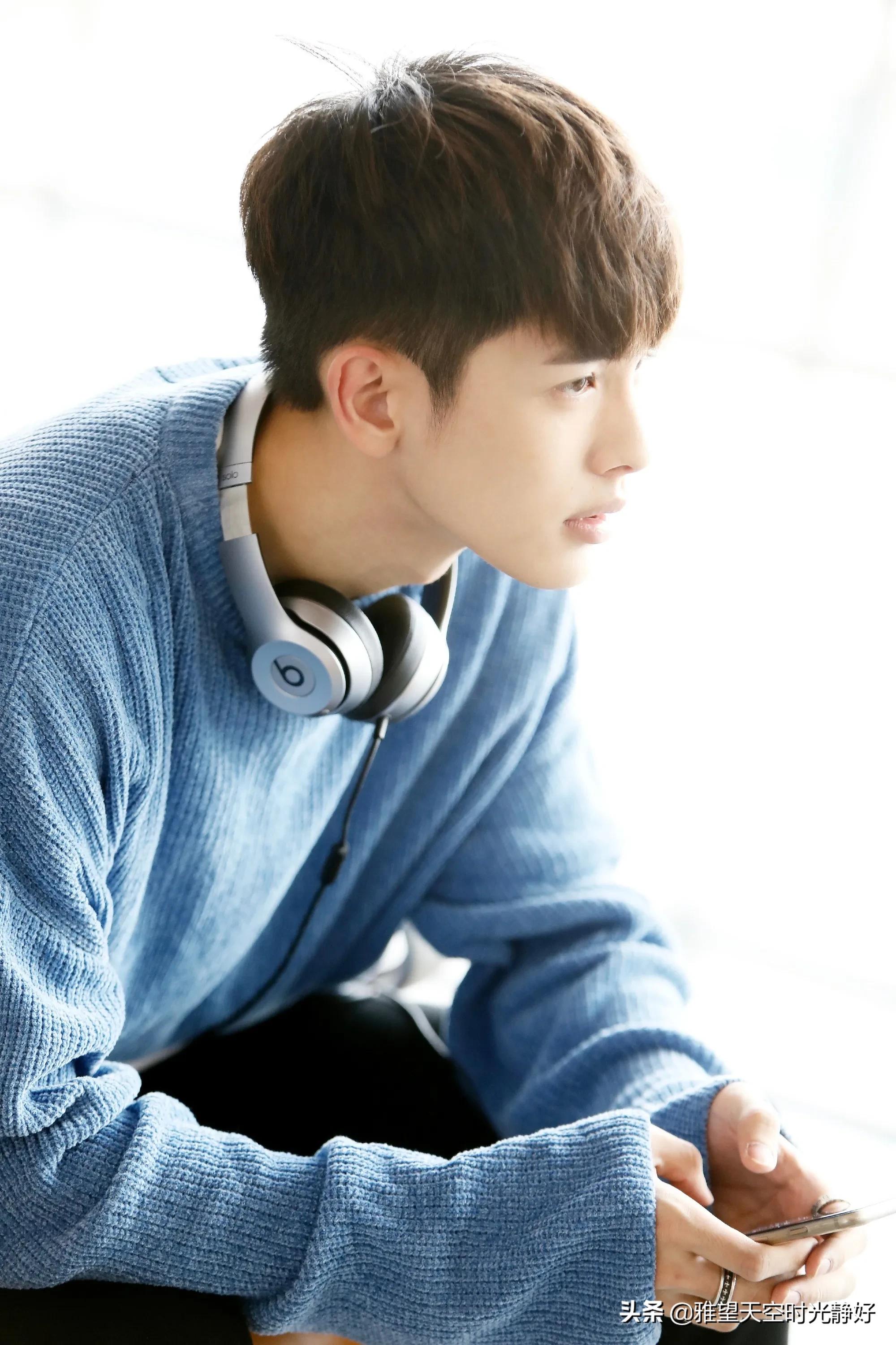 盘点国内男明星完美侧颜，谁才是你心中360度无死角完*男美**神呢？