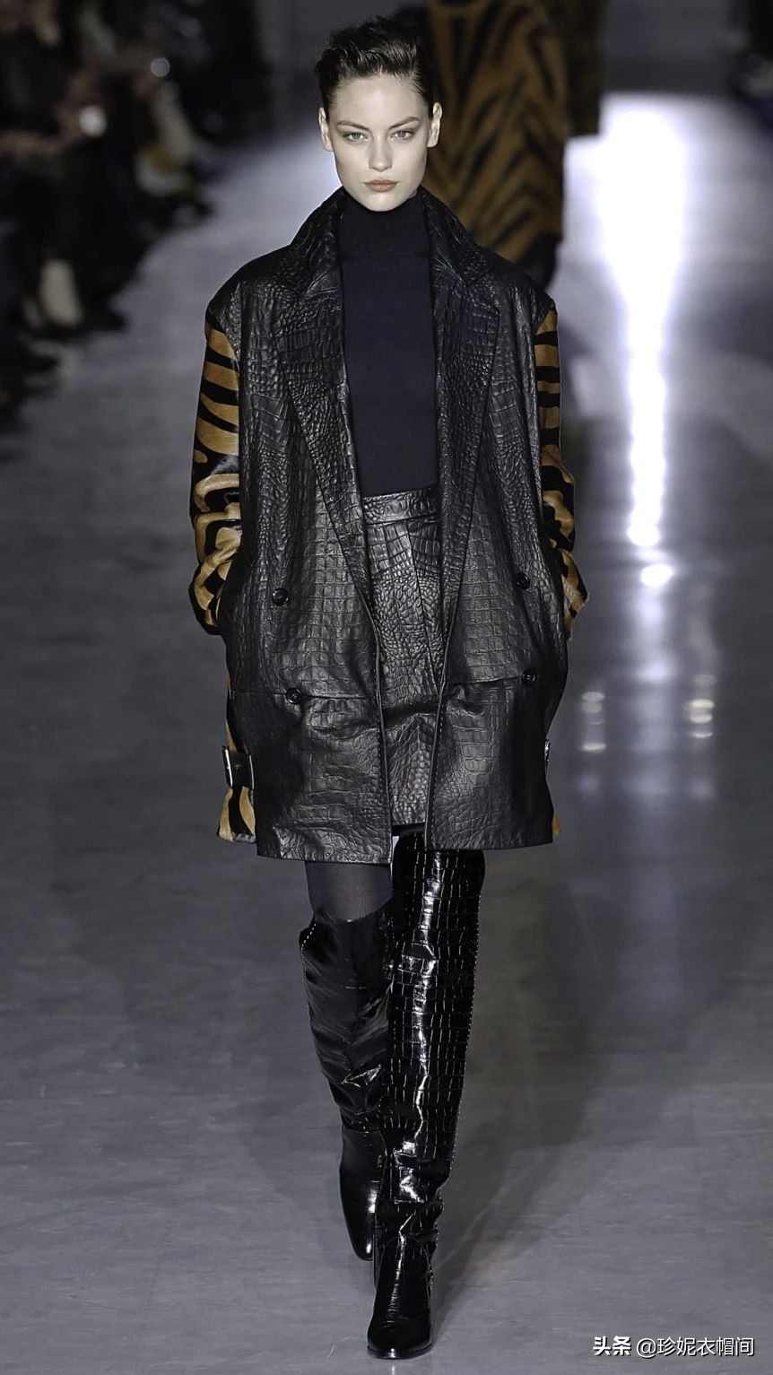 带你走上时尚前沿,鳄鱼皮纹如何穿搭