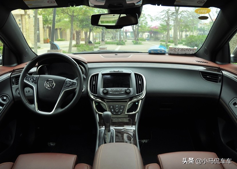 2013年的别克君越内饰，放到如今2020年是什么档次？