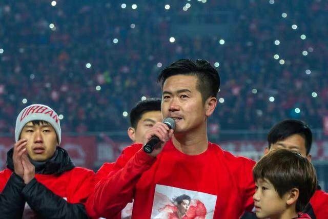 肇俊哲为辽足献上32年生涯的爱,肇俊哲爱新觉罗后裔