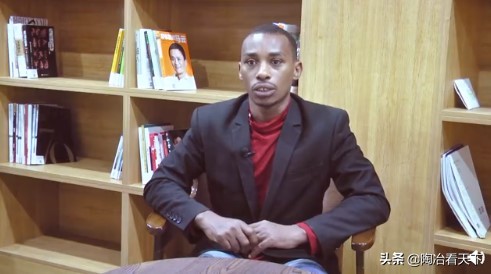 去国外做代购一个月能赚多少,出国做代购一年能赚多少钱