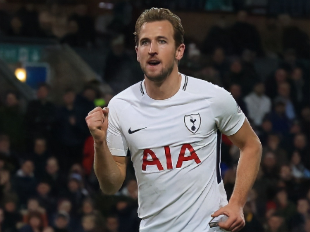 穆勒助攻王,穆勒助攻莱万