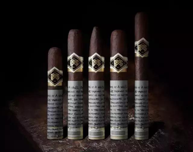 大多数人都有的奢侈品包包,世界十大奢侈品之一我们值得拥有