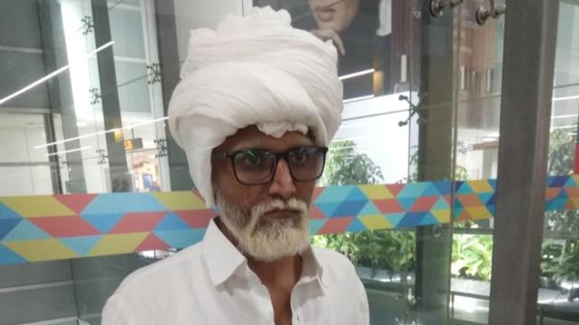 易容变装术男的变女装,易容术变身大叔