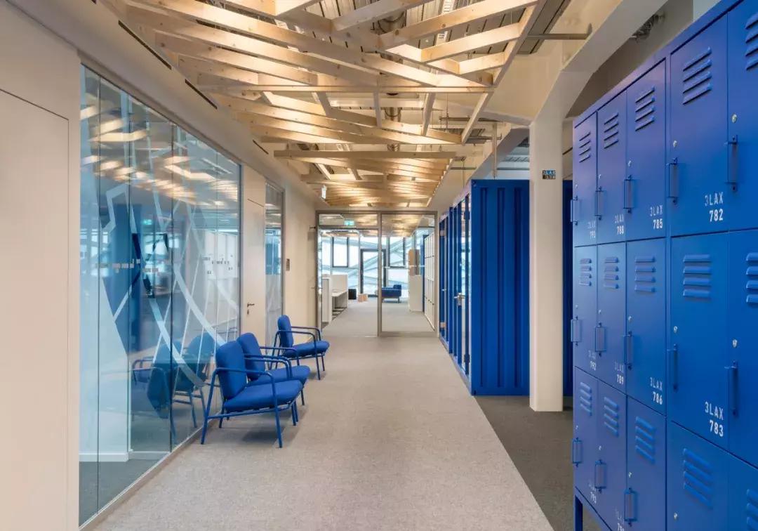 adidas新总部大楼,adidas总部大楼