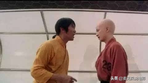 周星驰电影带有“年轻魔咒”？这几位星女郎，如今都成了不老辣妈