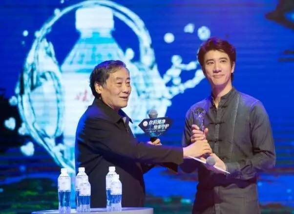 谢霆锋和王力宏谁更好,王力宏与谢霆锋