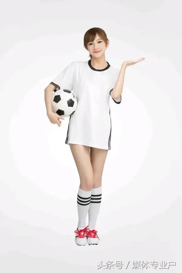 马凡舒首次主持天下足球,央视足球主持马凡舒