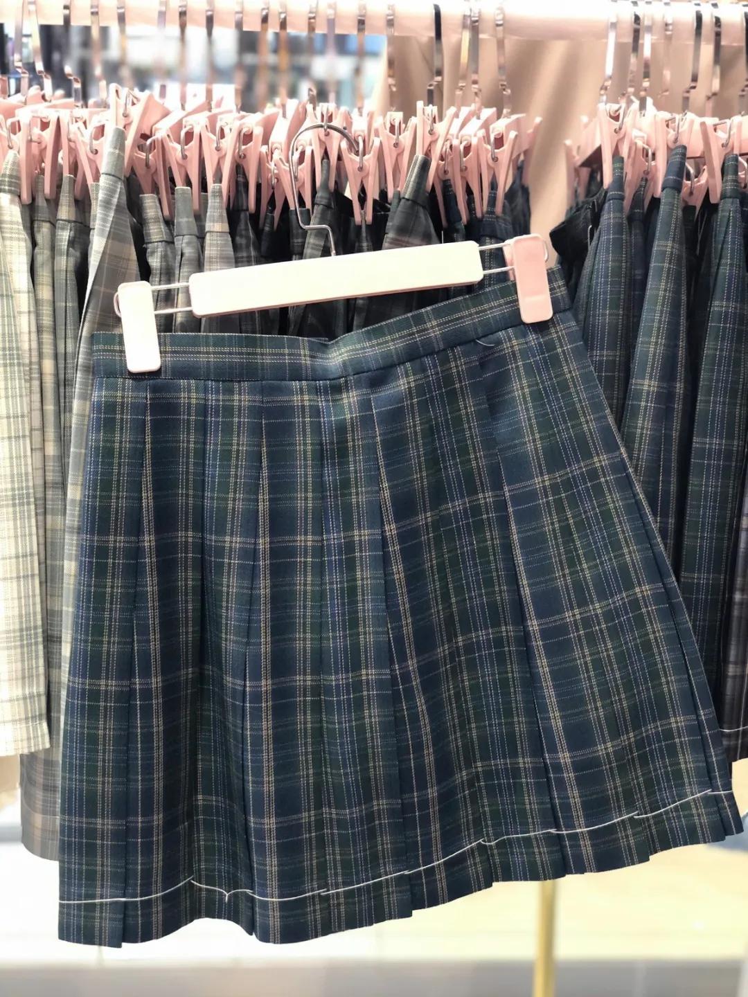 杭州洛丽塔jk汉服三坑实体店,西安汉服探店汉棠汉服