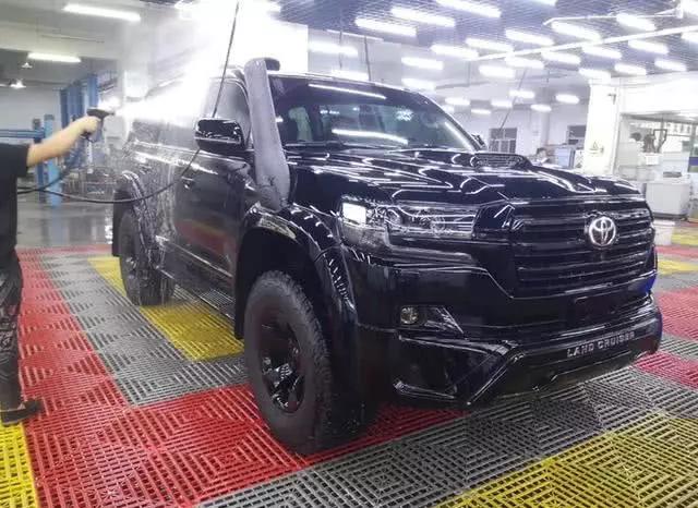 陆巡570和4500,陆巡黑金刚4500对比陆巡570