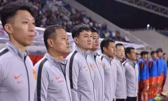 中国国奥vs乌兹别克斯坦角球越位,国奥技战术分析