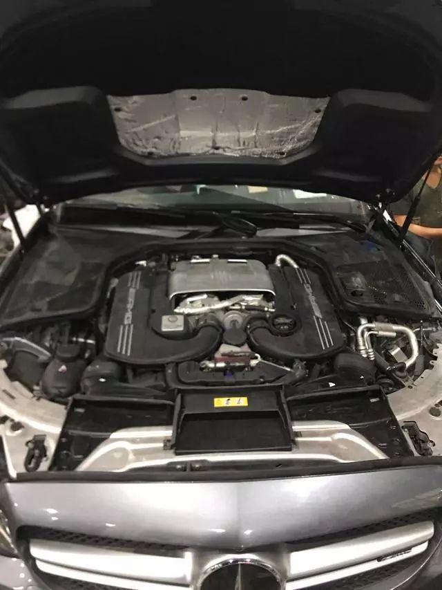 奔驰c200l爆改,奔驰c200爆改迈巴赫s680