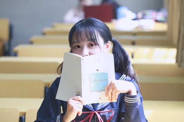 越在乎你越冷落的星座,越爱越喜欢对你发脾气的星座