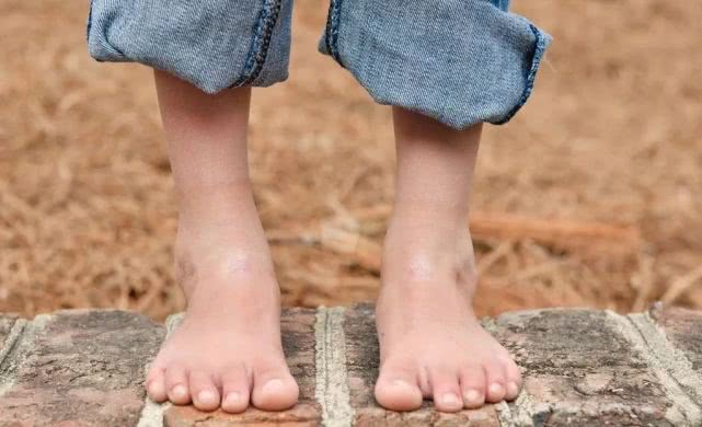 合脚的鞋只有脚知道,合脚的鞋子好买合适的人不好找