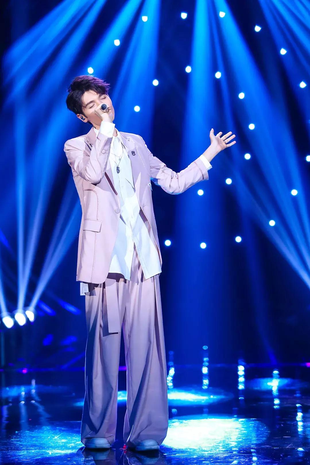 波琳娜夺冠了吗,俄罗斯女歌手波琳娜歌手补位